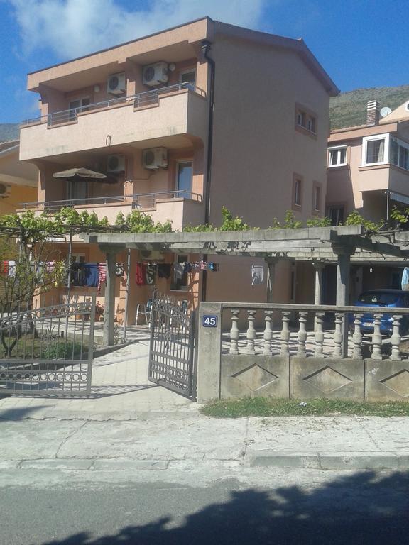 Guesthouse Lautasevic Petrovazzo Esterno foto