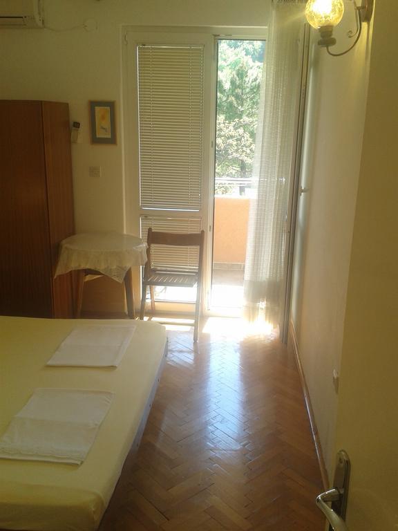 Guesthouse Lautasevic Petrovazzo Esterno foto